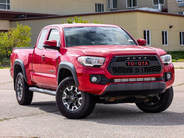 2019 Toyota Tacoma TRD Off Road 3.5L Manual in Cars & Trucks in Strathcona County - Image 2
