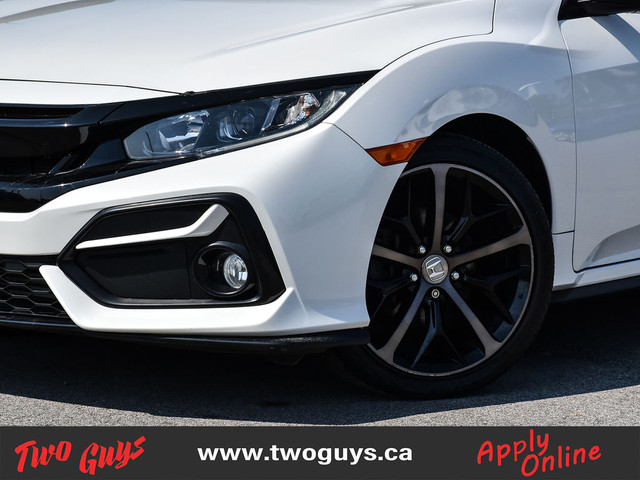 2020 Honda Civic Hatchback Sport Manual Sunroof Back Up Camera in Cars & Trucks in St. Catharines - Image 2