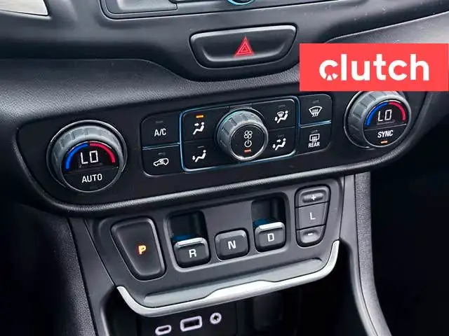 2019 GMC Terrain SLE AWD w/ Apple CarPlay, Heated Front Seats, R in Cars & Trucks in Ottawa - Image 35