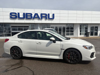 PRICING POLICY:**All advertised pricing reflects our special financing offer. A $2,200 finance incen... (image 3)