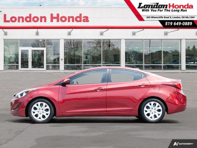 2016 Hyundai Elantra GL | Full Service History | Heated Seats in Cars & Trucks in London - Image 3