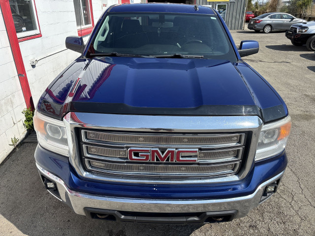 2014 GMC Sierra 1500 SLE | 5.3L V8 | 4X4 | TONNEAU COVER | DOUBL in Cars & Trucks in Calgary - Image 2