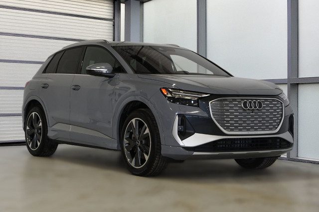 2022 Audi Q4 e-tron 50 / Toit pano / 20'' / Tech / Carplay / Tau in Cars & Trucks in Longueuil / South Shore