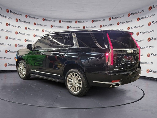  2022 Cadillac Escalade Premium Luxury dans Autos et camions  à Calgary - Image 4