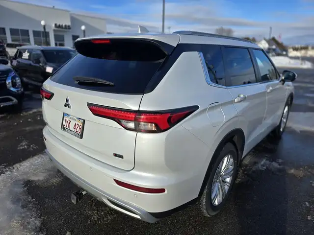 2022 Mitsubishi Outlander SE | Super All Wheel Control | Back Up62939425986305124