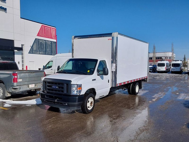 2024 Ford E-Series Cutaway in Cars & Trucks in Calgary