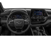 Accident Free, TCUV Certified, Machine Front Rotors, Machine Rear Rotors, AWD, 3rd row seats: split-... (image 3)