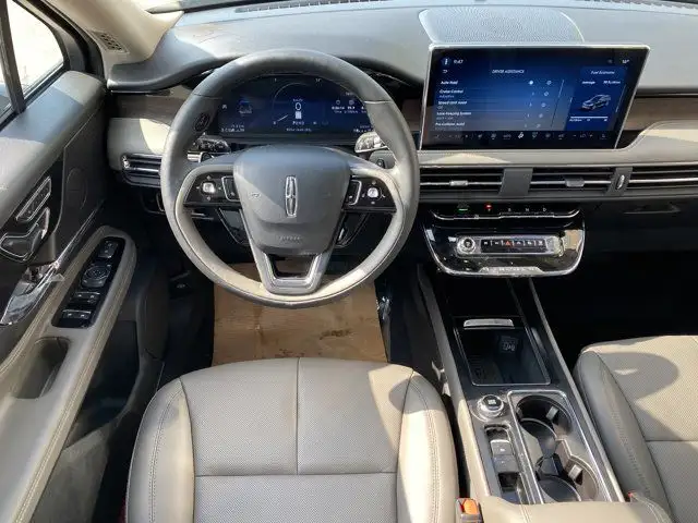 2025 Lincoln Corsair Reserve in Cars & Trucks in Edmonton - Image 21