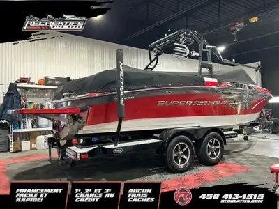 2012 SUPER AIR NAUTIQUE TEAM 230 MODELE 23 PIEDS RARE SUR LE MARCHÉ 2012 SUPER AIR NAUTIQUE 230 TEAM...