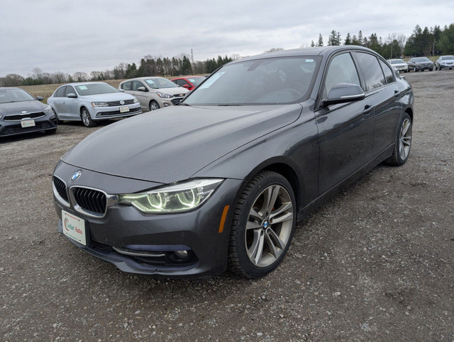 2017 BMW 320 2 YEAR POWERTRAIN WARRANTY | i xDrive Automatic in Cars & Trucks in London - Image 3
