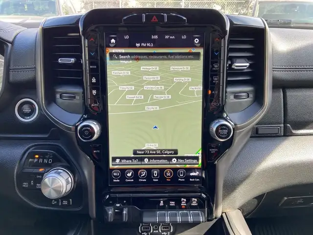 2020 Ram 1500 Rebel LEVEL 2 PANO ROOF LEATHER TECH PKG in Cars & Trucks in Calgary - Image 17
