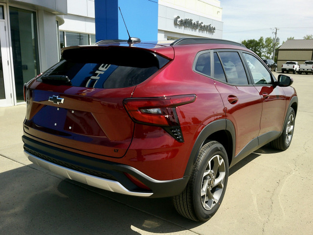 2025 Chevrolet Trax LT in Cars & Trucks in Regina - Image 4