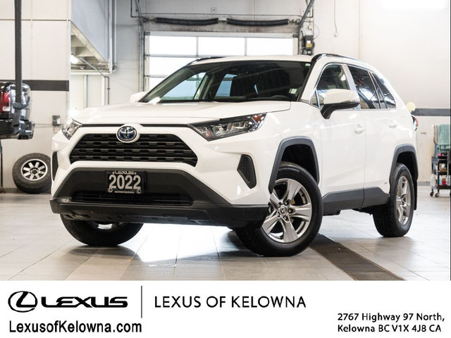 2022 Toyota RAV4 Hybrid LE AWD in Cars & Trucks in Kelowna