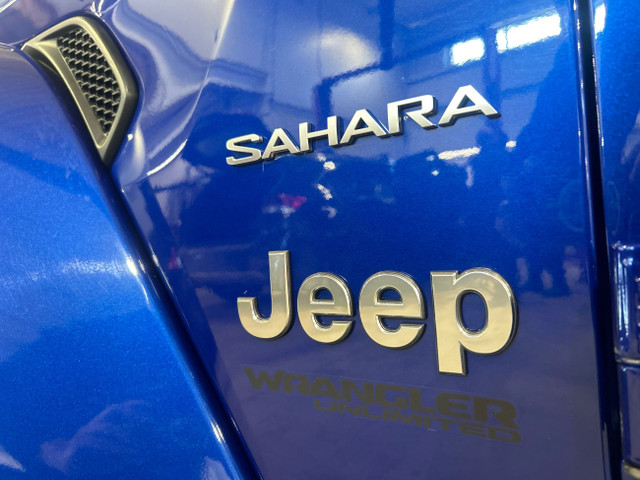 2020 Jeep Wrangler Unlimited Sahara,TOIT SKY,8 PNEUS,CUIR,GPS,MA in Cars & Trucks in Laurentides - Image 3