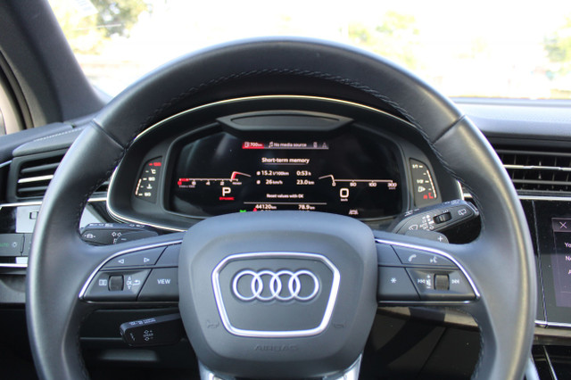 2024 Audi Q7 Komfort 45 TFSI quattro in Cars & Trucks in Mississauga / Peel Region - Image 3