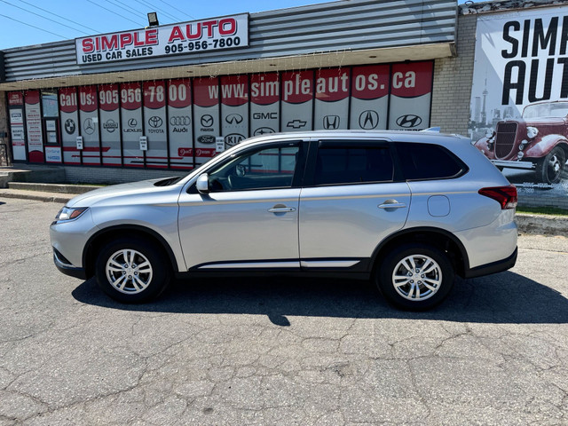 2019 MITSUBISHI OUTLANDER AWC in Cars & Trucks in Mississauga / Peel Region - Image 4