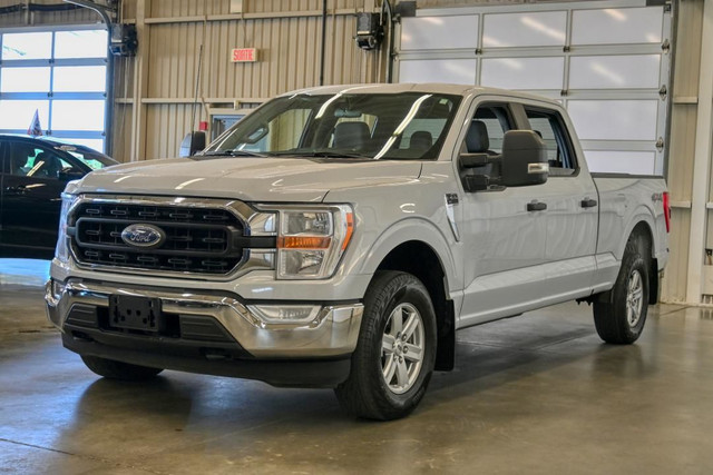 2022 Ford F-150 XLT SuperCrew 4x4 V8 5.0L, navigation, caméra in Cars & Trucks in Sherbrooke - Image 3