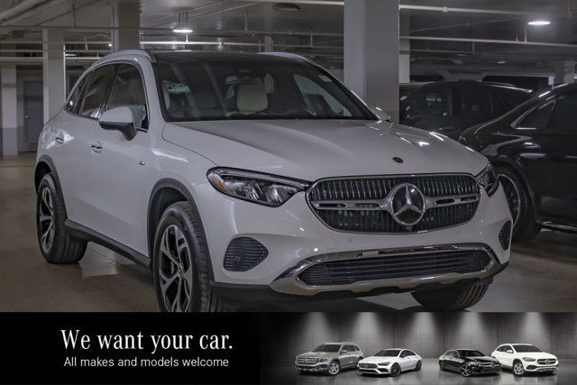 2025 Mercedes-Benz GLC GLC 350e 4MATIC SUV in Cars & Trucks in Edmonton