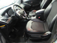 HYUNDAI TUCSON 2014 GLS ÉDITION AWD TOIT OUVRANT ÉLECTRIQUE PANORAMIQUE / INTÉRIEUR EN CUIR CHAUFFAN... (image 5)
