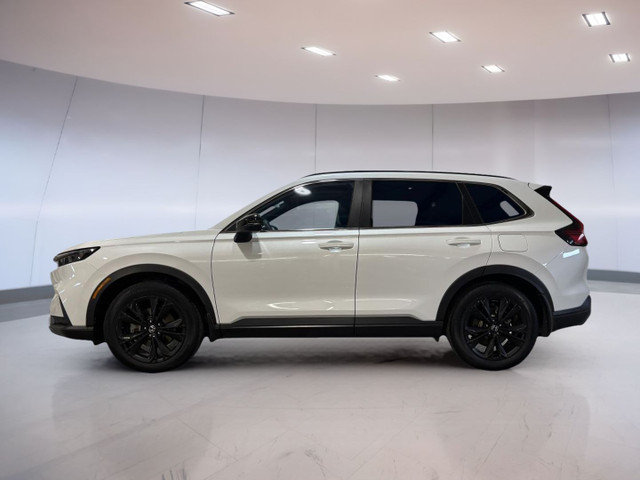2023 Honda CR-V Hybrid Touring AWD for sale in Cars & Trucks in Moose Jaw - Image 3