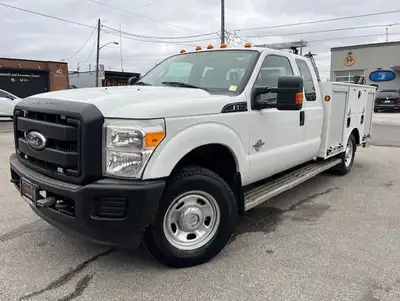 CERTIFICATION AND YELLOW COMMERCIAL SAFETY AND STICKER INCLUDED!! 1 OWNER TRUCK FROM TTC (TORONTO TR...