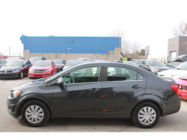  2015 Chevrolet Sonic LT, CAMÉRA DE RECUL, BLUETOOTH, CRUISE CON in Cars & Trucks in Longueuil / South Shore - Image 3