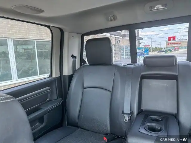 2016 Ram 1500 Sport 5.7L Crew Cab | Alpine Speakers | Sunroof in Cars & Trucks in Winnipeg - Image 13