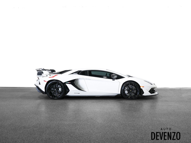 2020 Lamborghini Aventador SVJ Roadster in Cars & Trucks in Laval / North Shore - Image 3