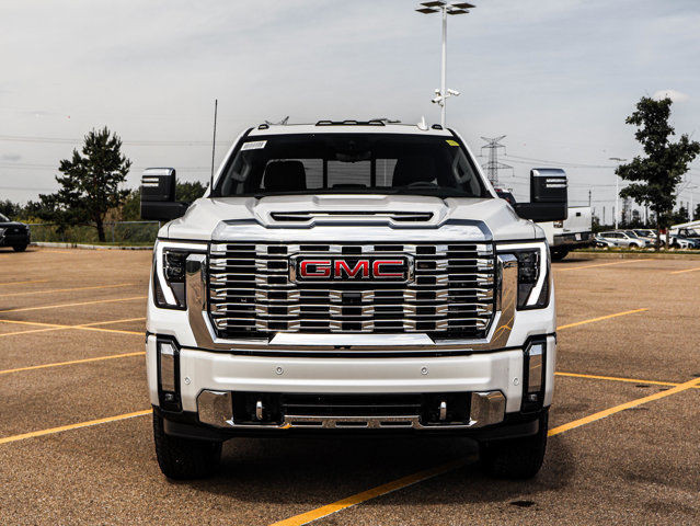 2025 GMC Sierra 3500HD Denali in Cars & Trucks in Strathcona County - Image 3