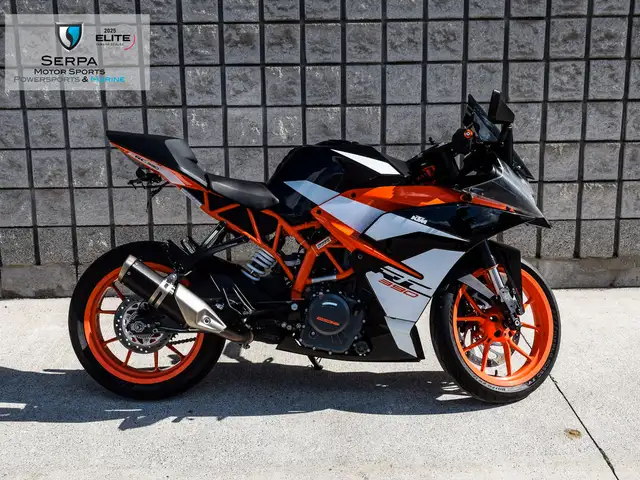 2017 KTM RC 390 in Street, Cruisers & Choppers in Markham / York Region - Image 2