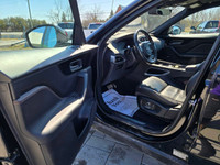 2020 Jaguar F-Pace Prestige 25T AWD with only 79,000kms. Clean history with no accidents See Carfax... (image 8)