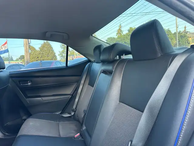 2019 Toyota Corolla SE | Sunroof | Leather in Cars & Trucks in City of Toronto - Image 13