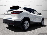 Snatch a steal on this certified 2023 Nissan Qashqai S before someone else snatches it. Roomy but ea... (image 6)