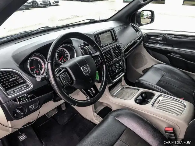 2019 Dodge Grand Caravan SXT Premium Plus | DVD Entertainment in Cars & Trucks in Calgary - Image 17