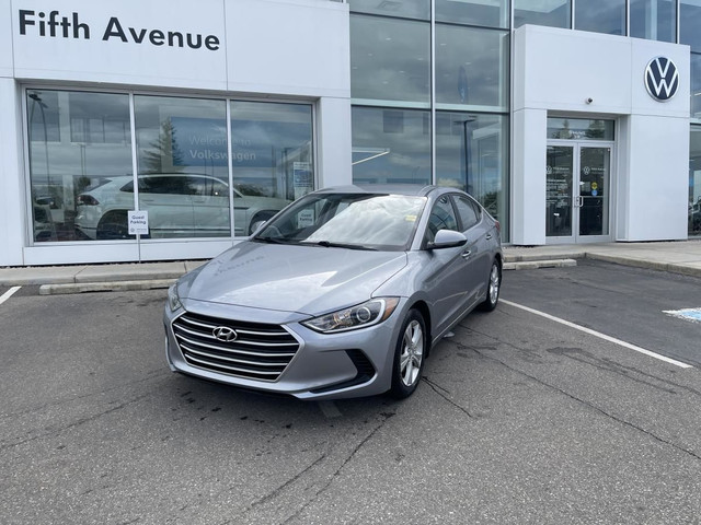 2017 Hyundai Elantra 4dr Sdn Auto LE for sale in Cars & Trucks in Calgary