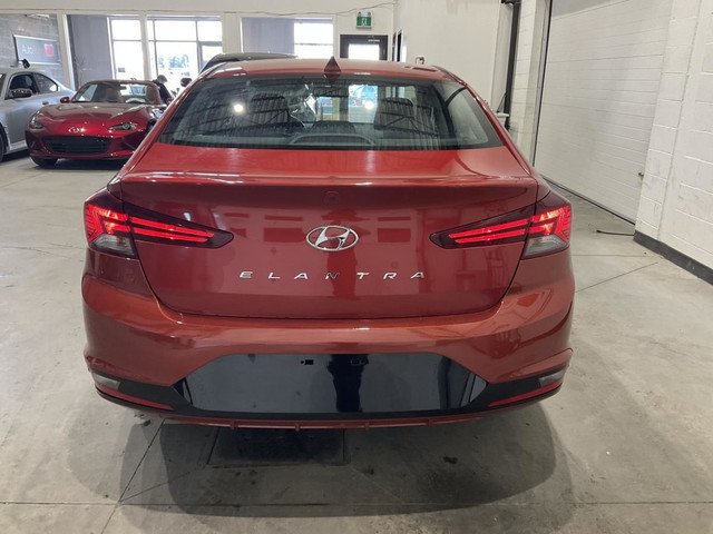 Hyundai Elantra Preferred IVT 2020 à vendre in Cars & Trucks in Laval / North Shore - Image 3