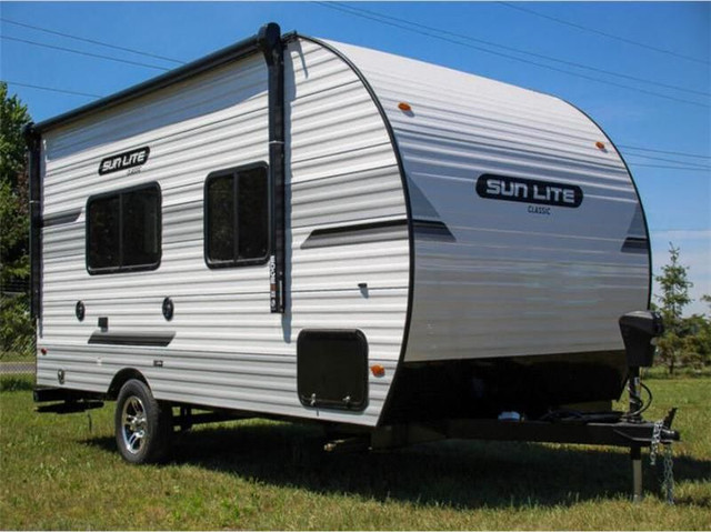 2024 Sunset Park RV Sunlite 16BH in Travel Trailers & Campers in Edmonton