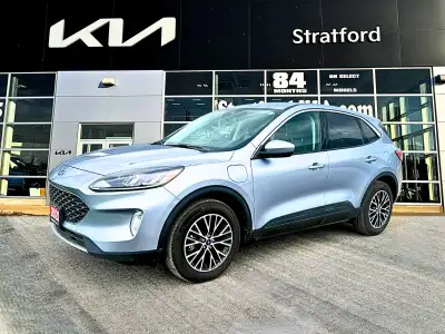 Power Liftgate, Park Assist, Heated Steering Wheel, Heated Seats, Aluminum Wheels! "Stratford Kia Us...