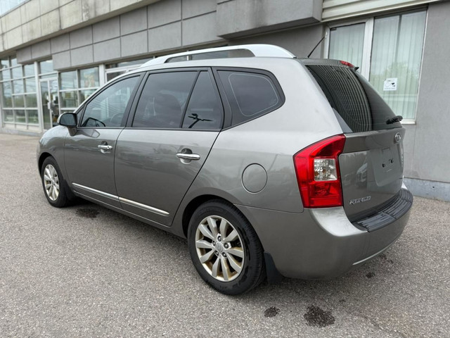 Kia Rondo EX 2011 in Cars & Trucks in Mississauga / Peel Region - Image 4