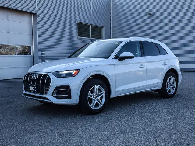 2023 Audi Q5 Komfort | Leather | Navigation | Heated Seats in Cars & Trucks in Windsor Region - Image 3