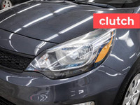 NO ACCIDENTS / CLEAN CARFAX / 1 OWNER / 12V Outlet, USB Input, Front Heated Seats and more! Clutch i... (image 7)