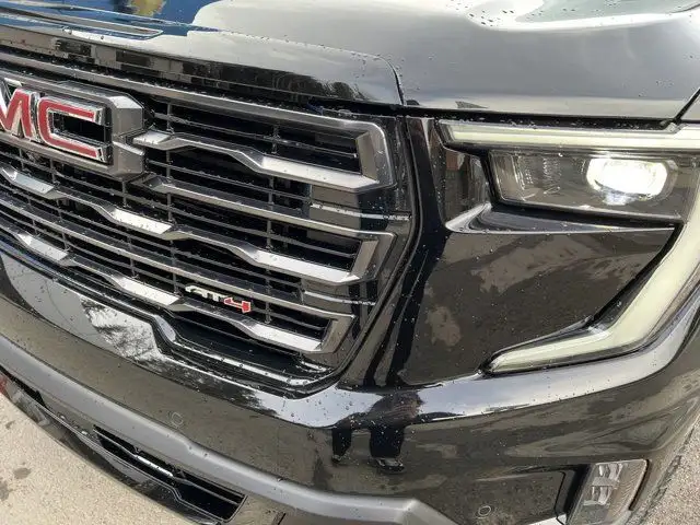 2025 GMC Acadia AT462863708199426122