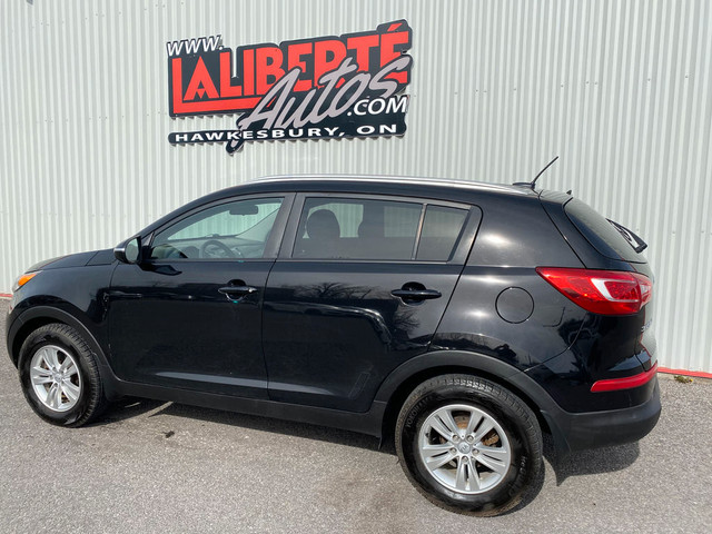 2013 Kia Sportage LX LX FWD in Cars & Trucks in Ottawa - Image 3