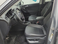 Look at this 2021 Volkswagen Tiguan Comfortline AWD | 3rd Row | Leather | Navi | Pano Roof | Heated... (image 2)