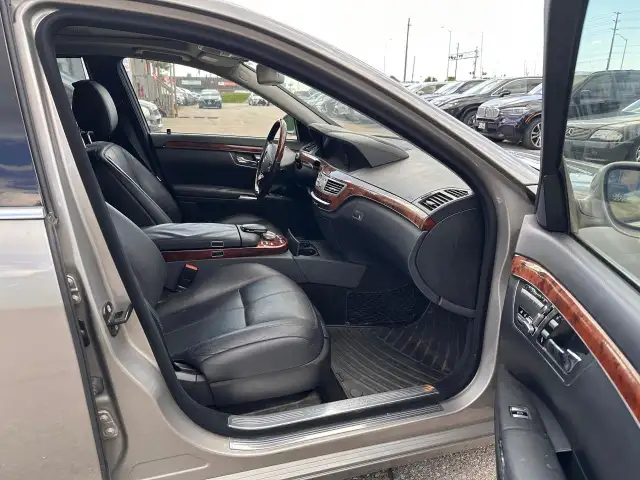 2008 Mercedes-Benz S-Class 4dr Sdn 5.5L V8 4MATIC in Cars & Trucks in Oakville / Halton Region - Image 12