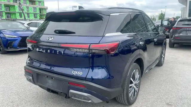 2023 Infiniti QX60 Autograph / Camera / Bluetooth / Cuir Bien Éq in Cars & Trucks in Laval / North Shore - Image 17