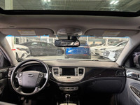 **SPRING SPECIAL!** FINISHED IN WHITE ON MATCHING BLACK INTERIOR, STITCHED LEATHER SEATS, HEATED SEA... (image 8)