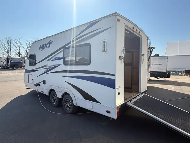 2014 KZ MXT 160 Toy Hauler in Travel Trailers & Campers in St. Albert - Image 12