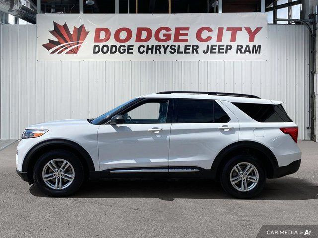2021 Ford Explorer XLT in Cars & Trucks in Saskatoon - Image 2