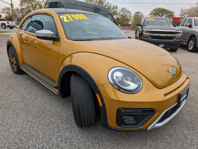 2017 Volkswagen Beetle 1.8 TSI Dune in Cars & Trucks in Sarnia - Image 3